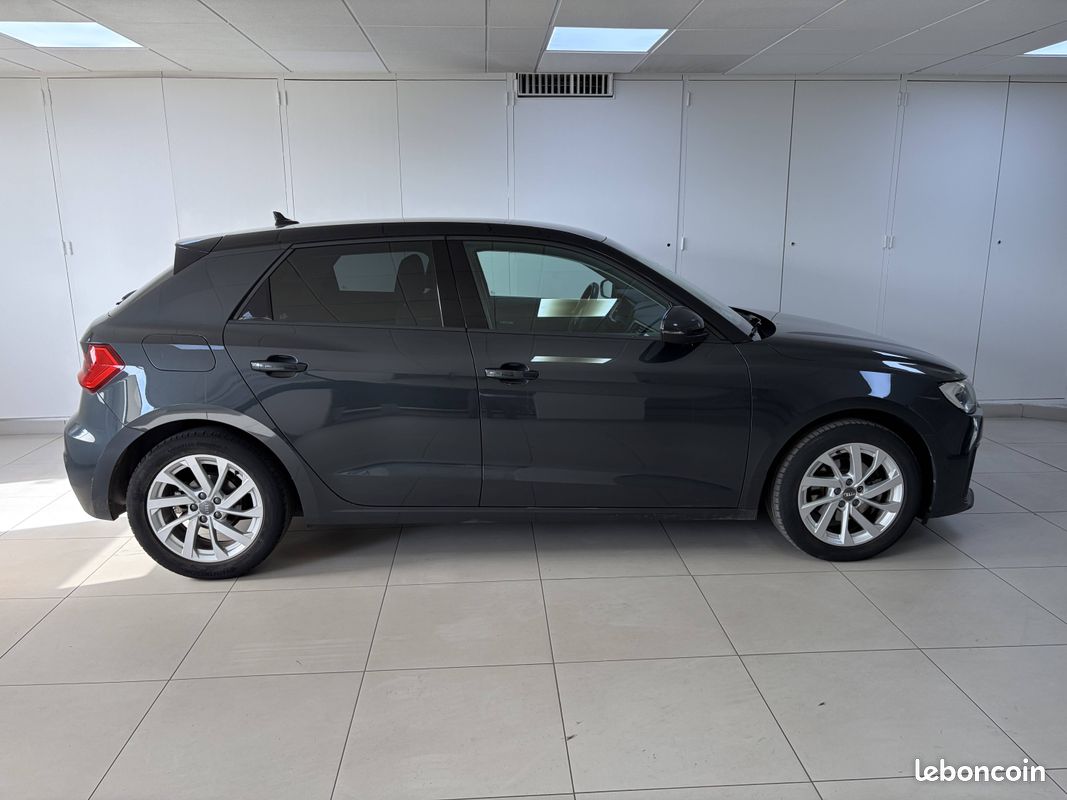 AUDI A1 Sportback 30 TFSI 116 ch S tronic 7 Design Luxe (image 5)