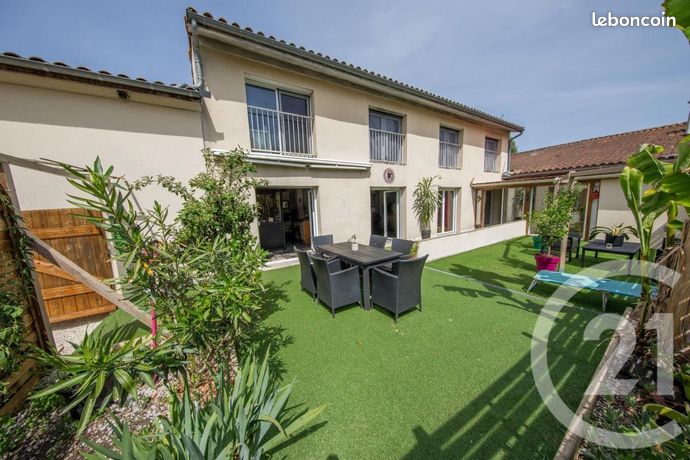 Maison 5 pièces 137 m²