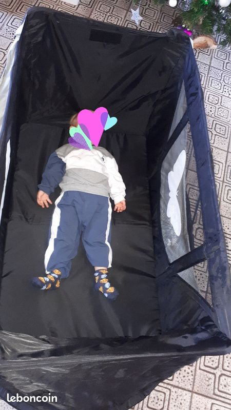 Lit parapluie bébé nomade pop up magic bed noir (image 3)