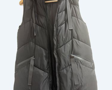 Doudoune noire sans manches Vêtements