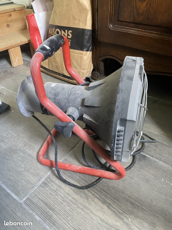 Projecteur ampoule pour travaux (image 2)