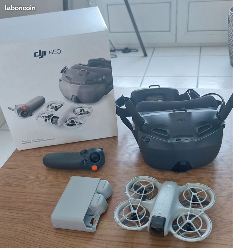 Drone DJI neo motion fly more combo (image 1)