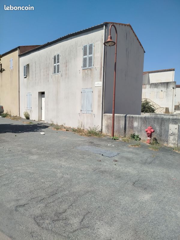 Maison 4 pièces 80 m² · à Courçon · 80 m² · 1 100 €