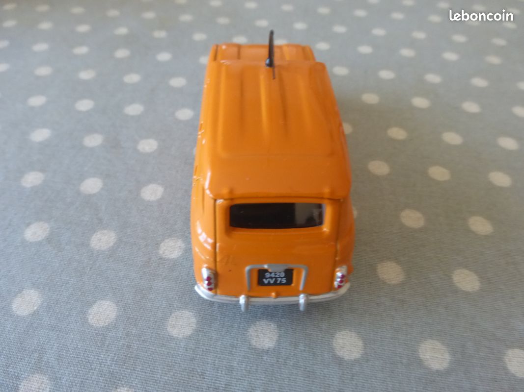 DINKY TOYS 518A Renault 4L Dépannage autoroutes orange ATLAS neuf 
