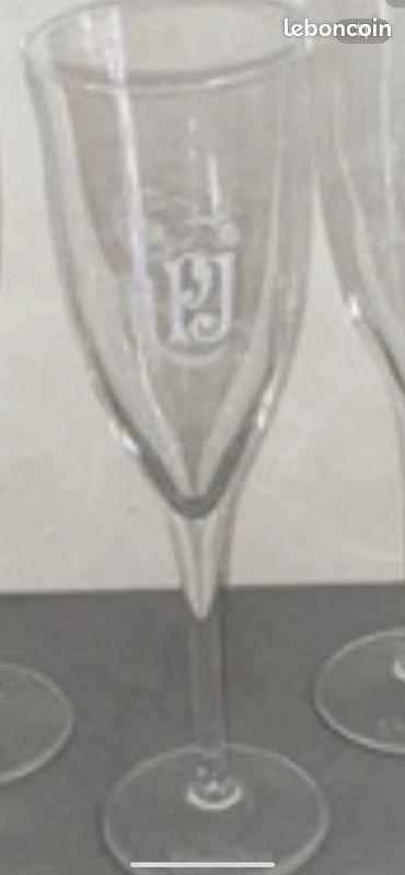6 flûtes chic Perrier Jouet (image 3)