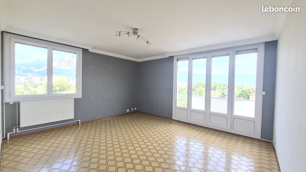 Appartement 4 pièces 88 m² · à Fontaine · 87,8 m² · 165 000 €