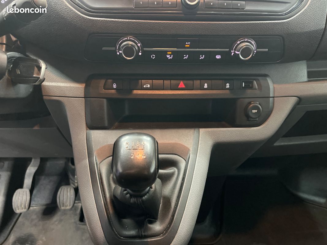 CITROEN Jumpy Fg 1.5 BlueHDi 102ch Control - 2020 - Climatisation - Aide au stationnement - Régulateur (image 16)