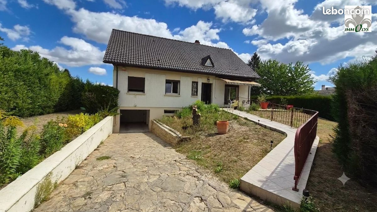 Maison 8 pièces 200 m² · à Nuits-Saint-Georges · 200 m² · 460 000 €