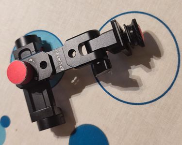 Adaptateur Trépied Smartphone ATUMTEK Métal - Support Téléphone Avec Patins Froids Et Port Arca