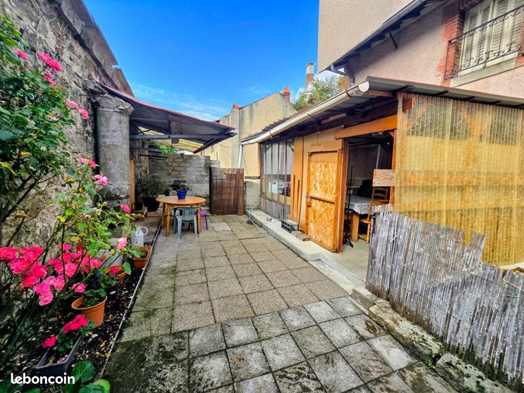 Appartement 3 pièces 70 m² · à Le Puy-en-Velay · 70 m² · 81 500 €