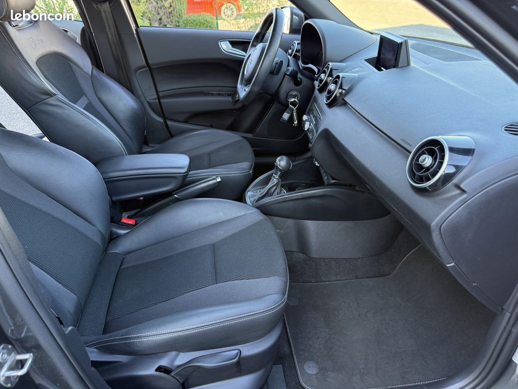 Audi A1 Sportback 1.8 TFSI 192ch S Line S Tronic 7 Garantie 12 Mois (image 33)