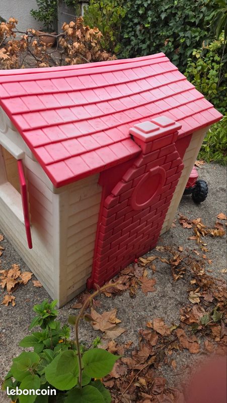 Cabane, tracteur et jeux extérieurs pour enfants (image 4)