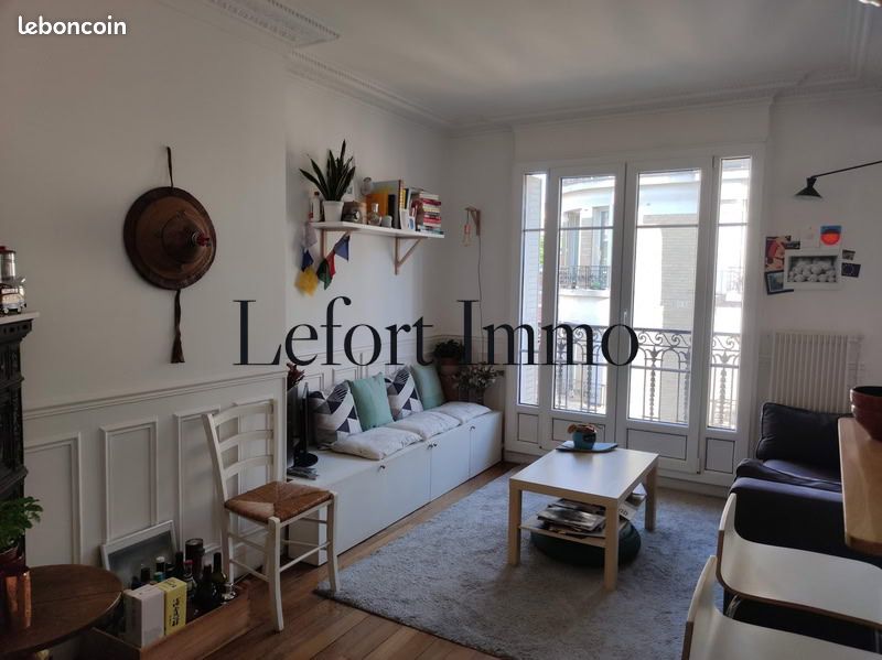 Appartement 2 pièces 42 m² · à Paris · 42 m² · 1 290 €