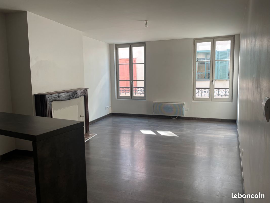 Appartement 3 pièces 78 m² · à Limoges · 78 m² · 718 €
