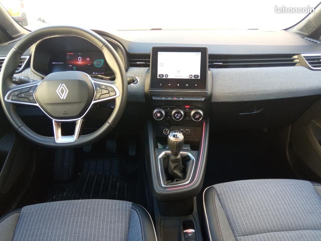 Renault Clio V TCe 90 ch GSR2 Techno+ROUE DE SECOURS+PEINT METAL+RADAR 360+CAMERA (image 3)