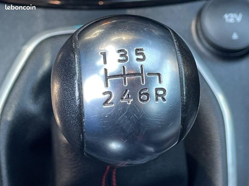 Ford Puma 1.0 Flexifuel 125ch S&S mHEV ST-Line X (image 16)