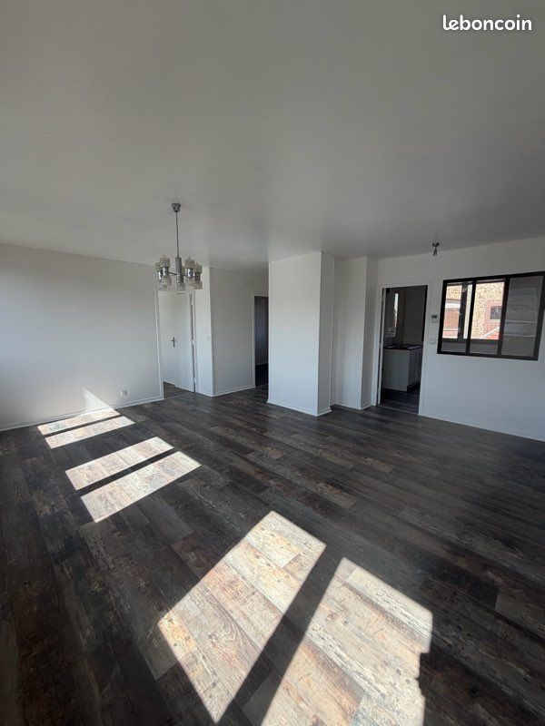 Appartement 3 pièces 62 m² · à Elbeuf · 62 m² · 68 000 €
