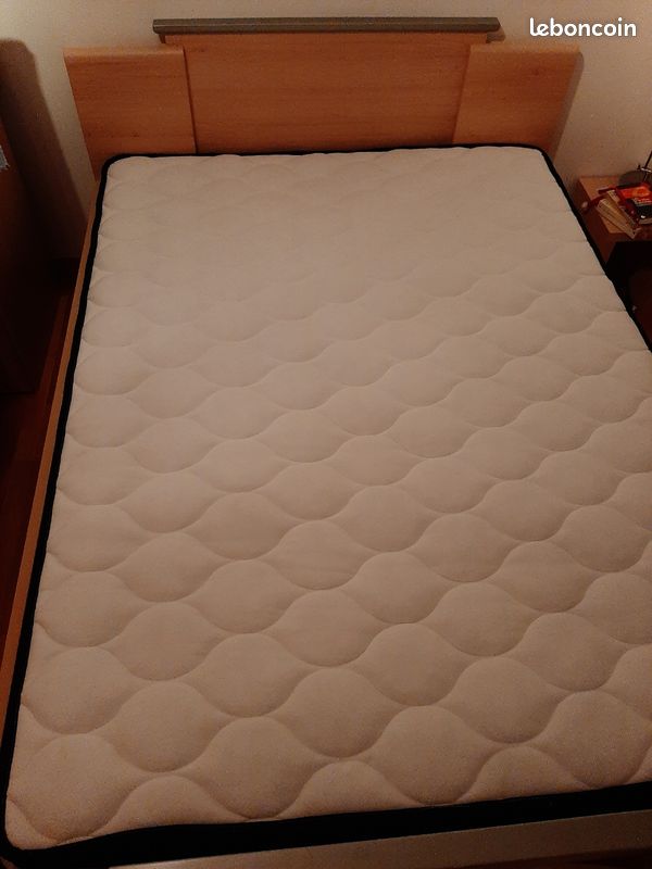 Matelas 140x190 quasi neuf (image 3)
