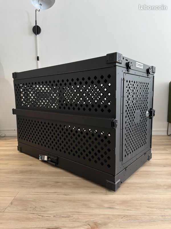 Grande caisse de transport Impact Dog Crates – 40" (quasi neuve) (image 1)