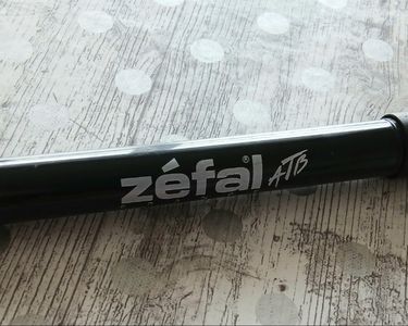 Pompe Vélo Zefal Solibloc - Noire - France - VENDUE EN L'ÉTAT (pour Réparation)