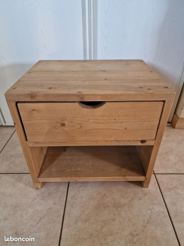 Table de chevet (image 1)