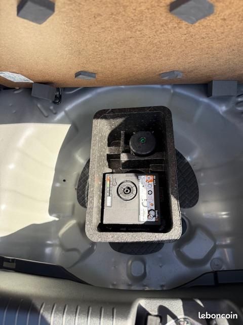 Hyundai i10 (3) 1.0 63 BVR INTUITIVE (image 7)