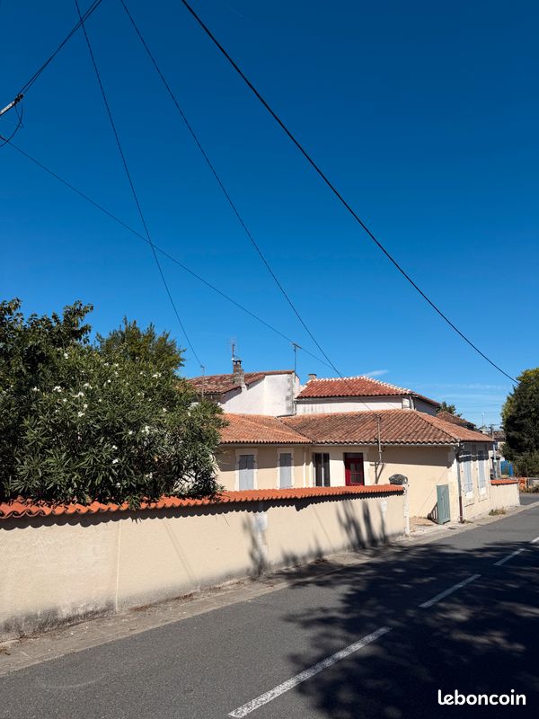Maison 3 pièces 90 m² · à Barbezieux-Saint-Hilaire · 90 m² · 970 €/mois