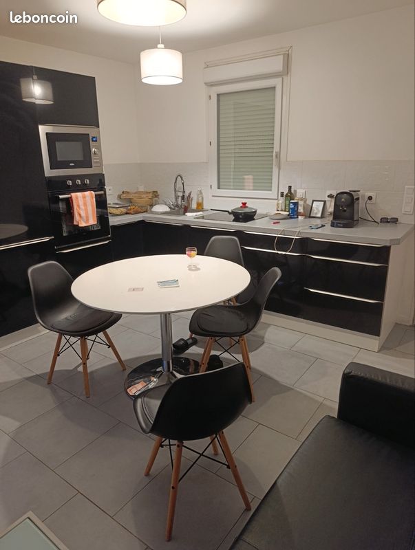 Maison 2 pièces 50 m² · à Marseille · 50 m² · 930 €/mois