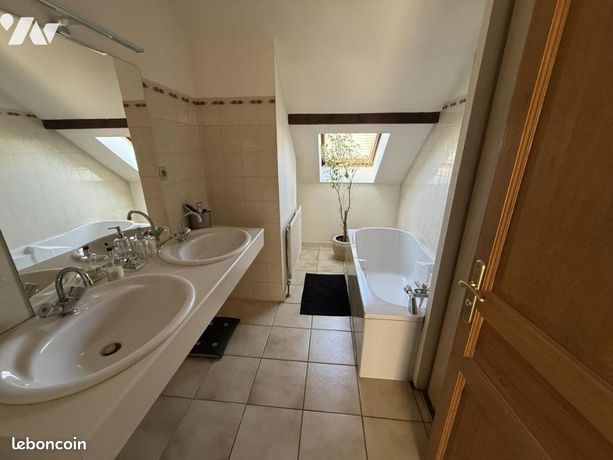Maison 7 pièces 146 m² — 11