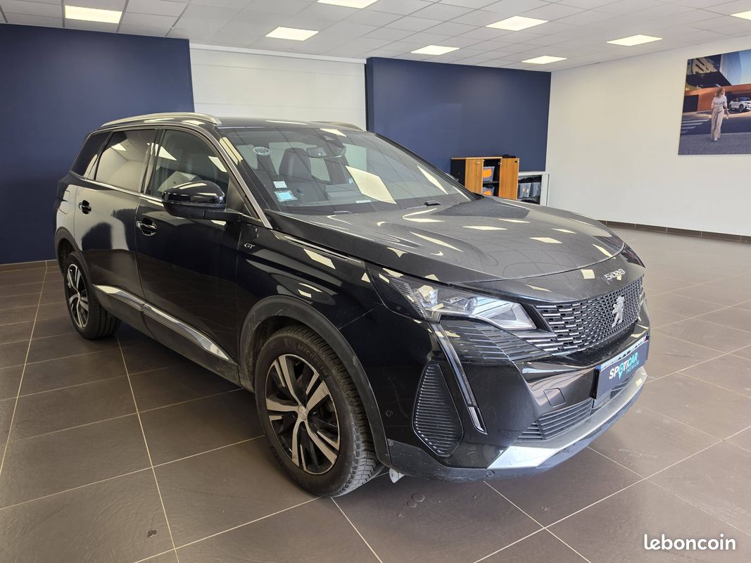 PEUGEOT 5008 PureTech 130ch S&S EAT8 GT (image 3)