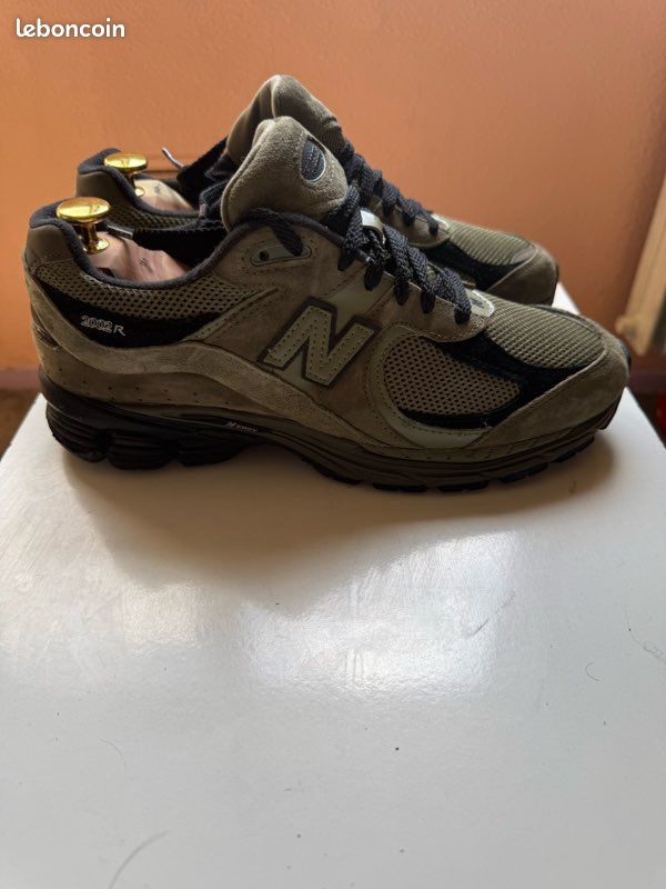 New Balance 2002R Vert/Kaki – Taille Chaussures