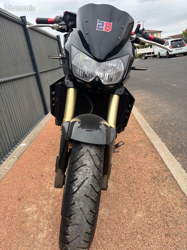 Z1000 (image 1)