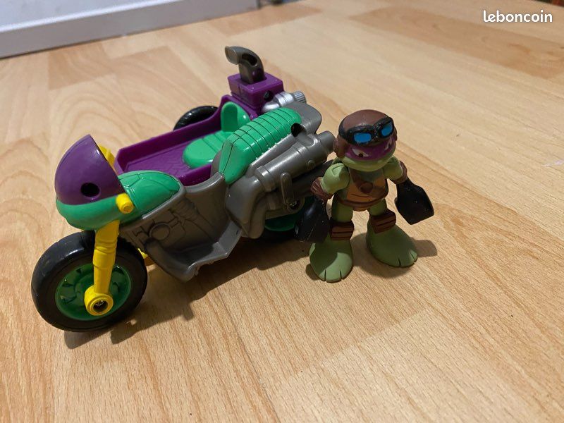 Figurine et véhicule tortue ninja (image 5)