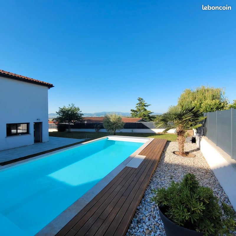 Maison 7 pièces 156 m² · à Mornant · 156 m² · 699 000 €