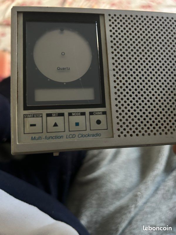 Philips D-1710 Radio Portable Vintage 2 Bandes Années 80 Avec Horloge LCD