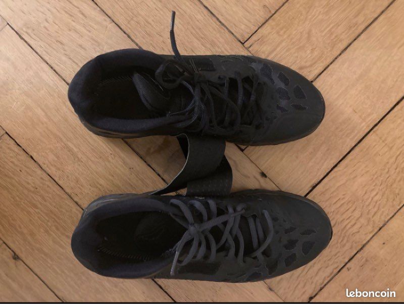 Vente de chaussures (image 2)