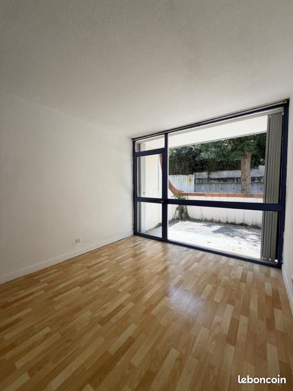 Appartement 1 pièce 14 m² · à Toulouse · 14 m² · 400 €