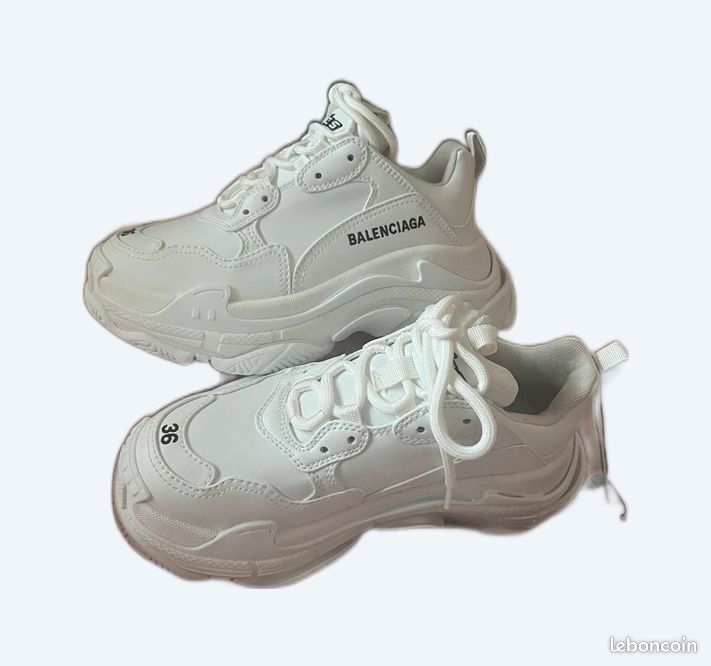 Balenciaga baskets Triple S blanc en cuir artificiel Chaussures