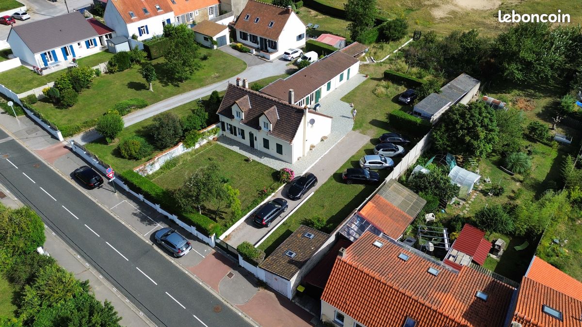 Maison 8 pièces 211 m² · à Ambleteuse · 210,7 m² · 599 900 €