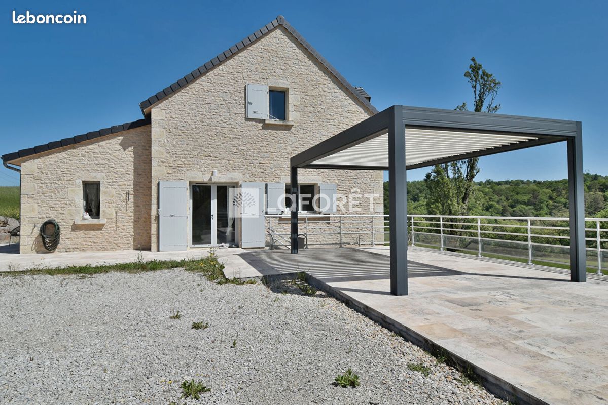 Maison 6 pièces 123 m² · à Jugeals-Nazareth · 123 m² · 296 000 €