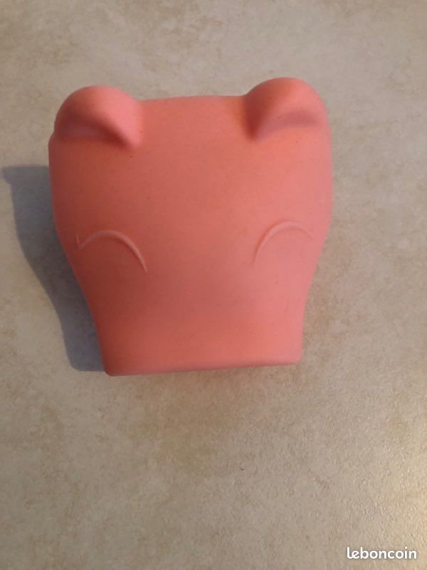 Manique forme cochon rose (image 2)