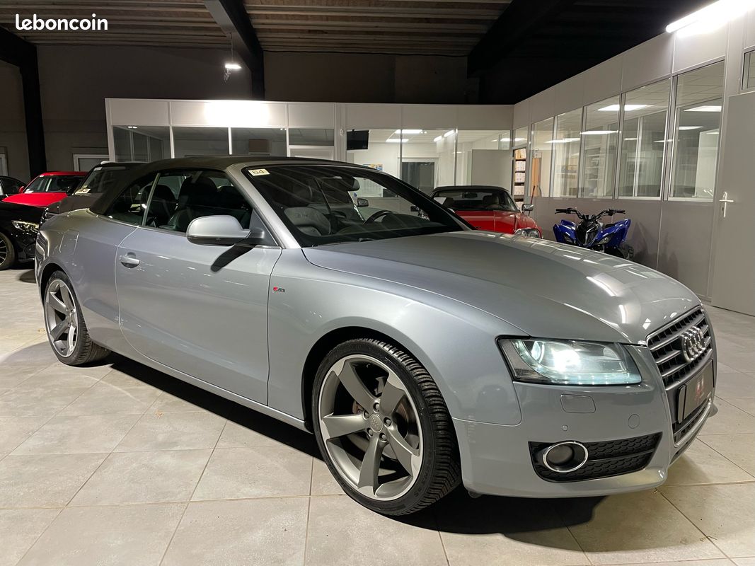 Audi A5 cabriolet 2.0 TDI 163ch S-line "2013/carnet d'entretien" (image 2)
