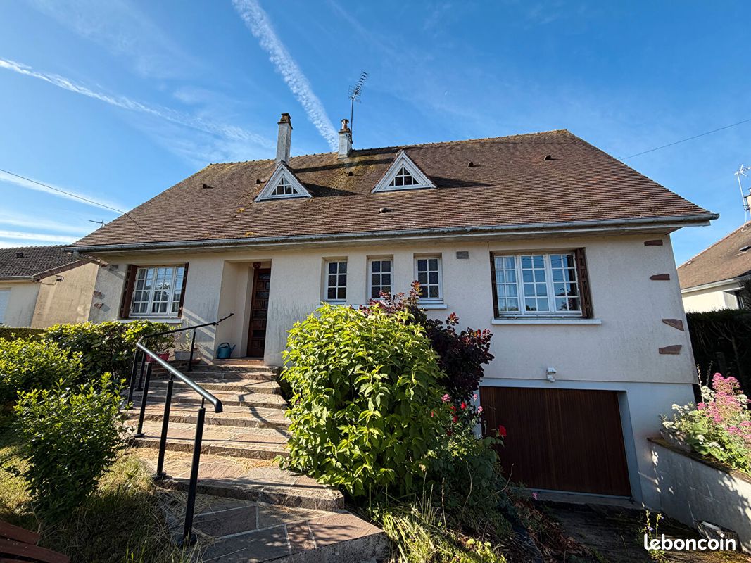 Maison 6 pièces 135 m² · à Brou · 135 m² · 169 600 €