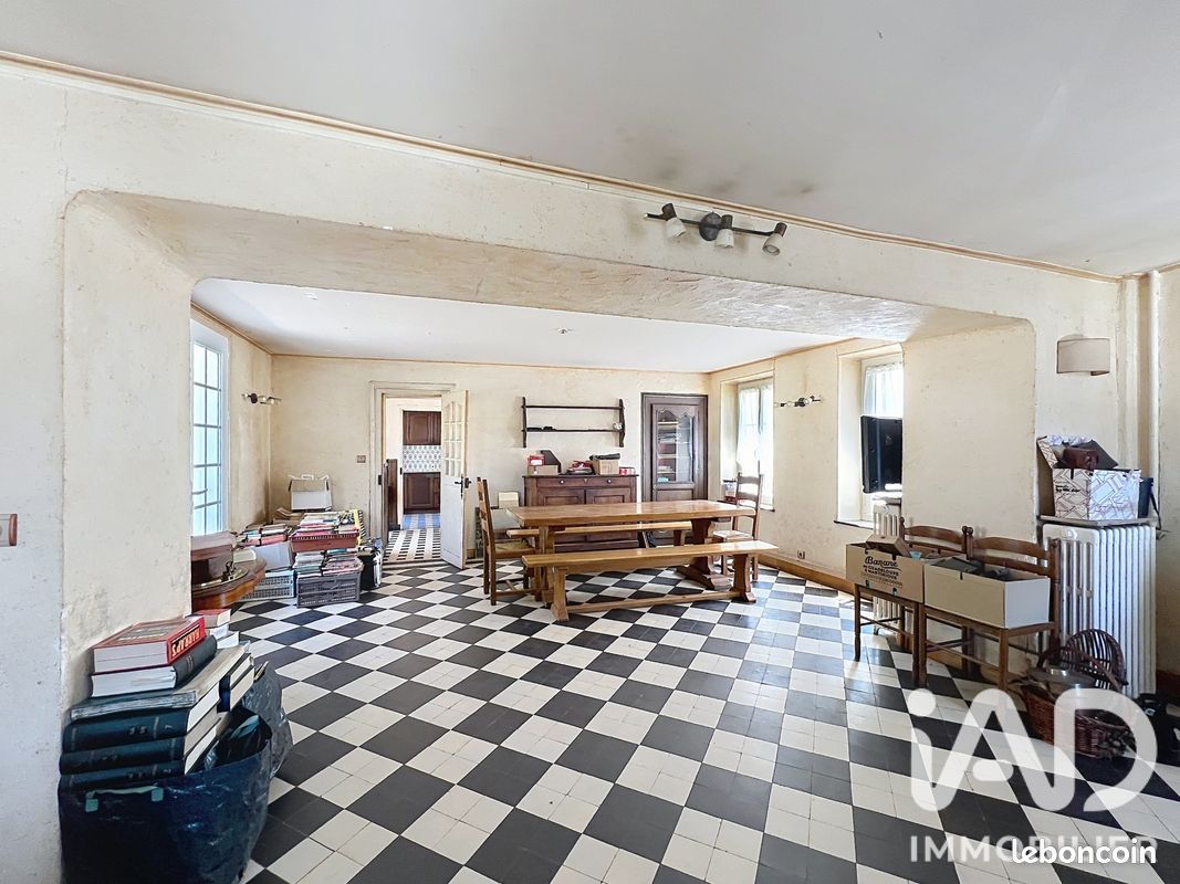 Maison 6 pièces 132 m² · à Montgé-en-Goële · 132 m² · 255 000 €
