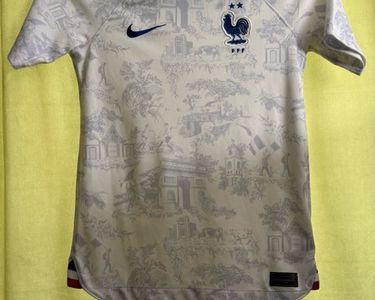 Maillot Équipe De France 10 Ans - Bleu, Manches Courtes, Avec Dédicaces Au Dos