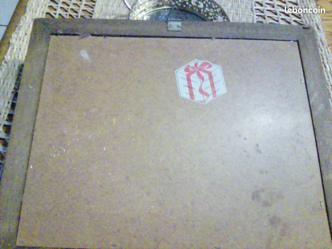Bonjour, vend petit cadre bois étain 21 ,5cm sur26 cm (image 3)