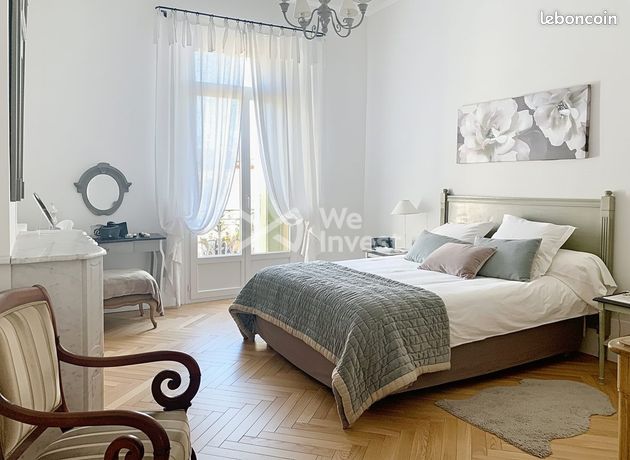 Propriété 11 pièces 278 m² — 13