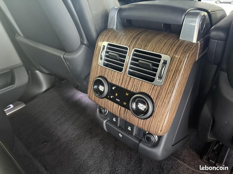 Land-rover Range Rover 2.0 P400e 404ch Vogue SWB Mark IX (image 16)