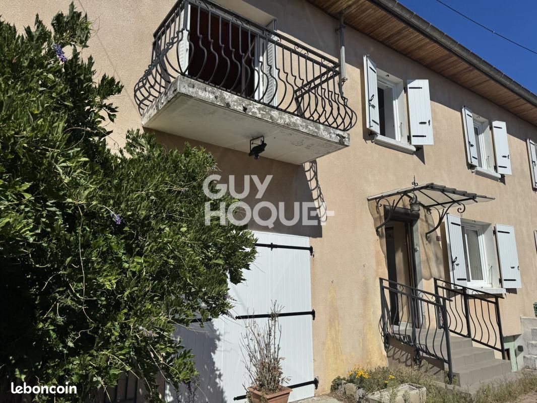 Maison 4 pièces 105 m² · à Meyrieu-les-Étangs · 105 m² · 170 000 €