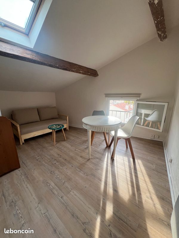 Appartement 1 pièce 15 m² · à Toulon · 15 m² · 480 €/mois